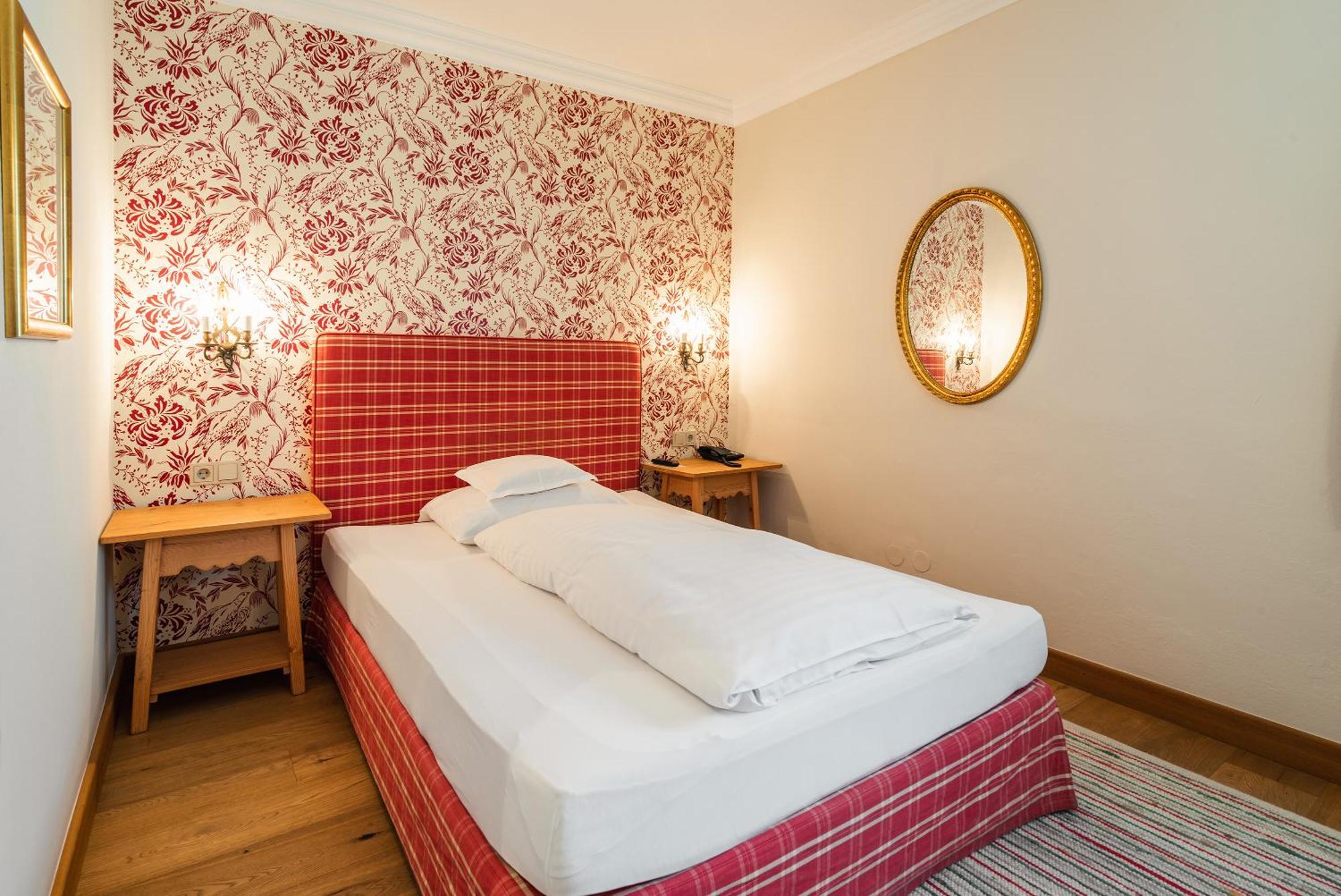 Hotel Gasthof Brandstaetter Salzburg Room photo